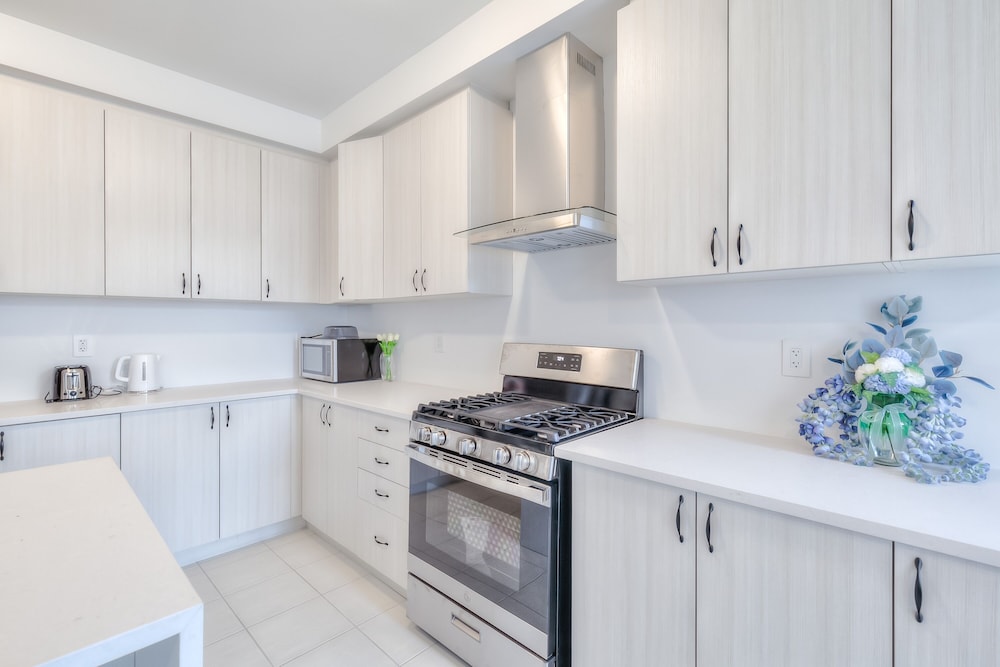 Ajax Suites