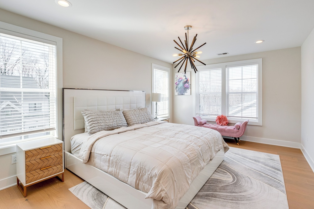 10 Mi to Morristown: Stylish Home Near Trails!