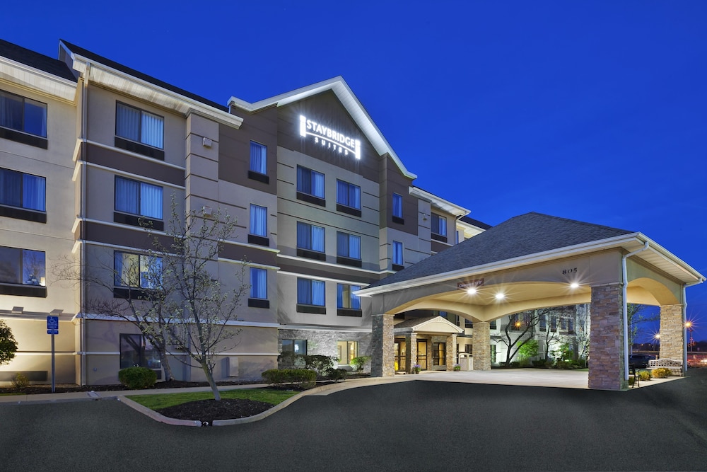 Hotel Staybridge Suites Columbia, an IHG Hotel - Image 1