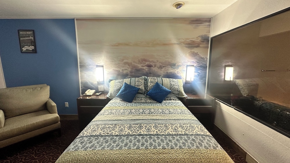 Chesaning Inn & Suites