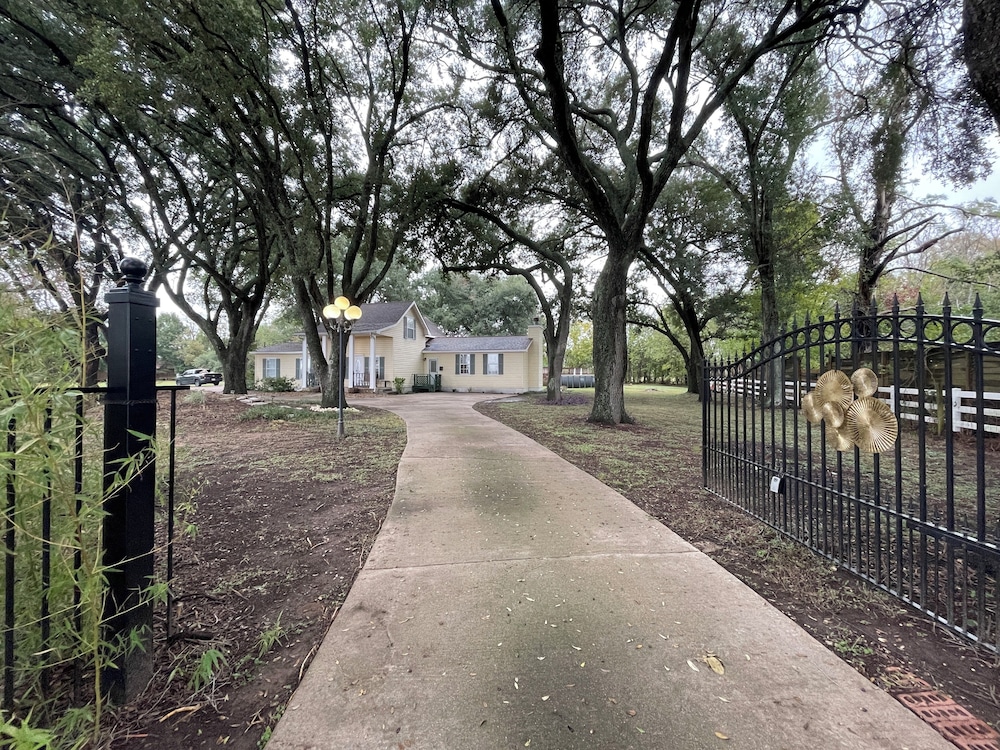 CDNH Villa at Katy Lake