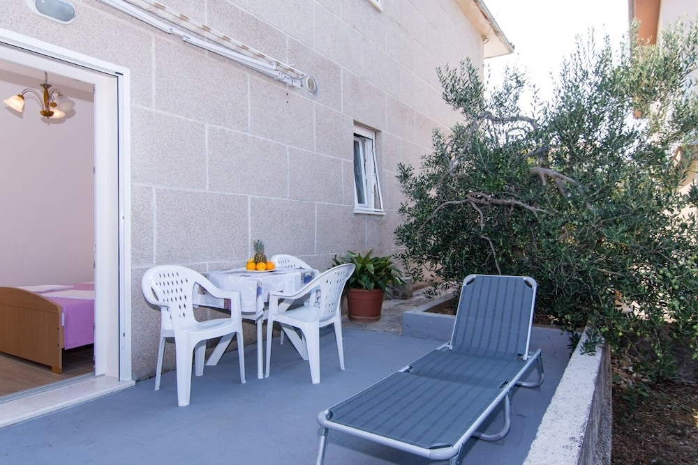 Ivica - Garden Terrace - A1 view 5