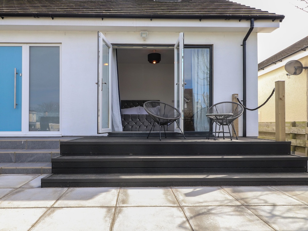 Blue Bay Villa