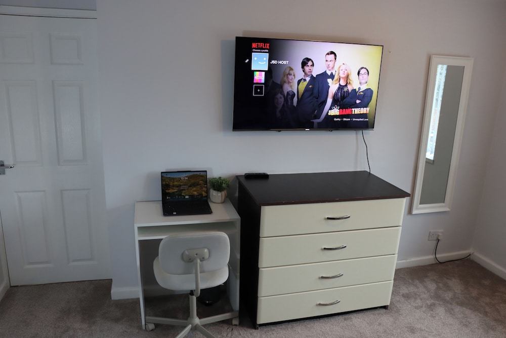 Check This!! Premium 5-star Home From Home Retreat