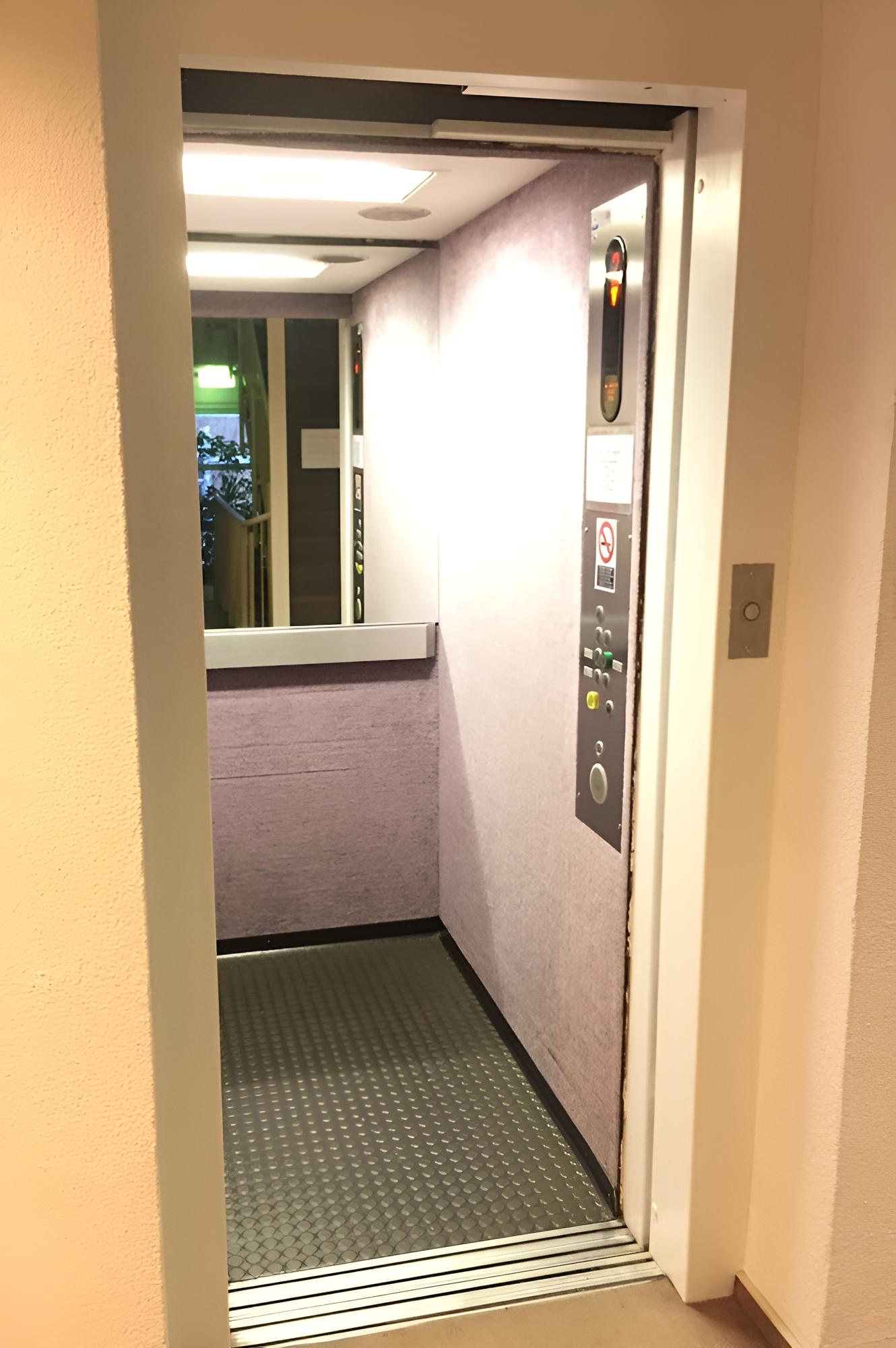 Hotel Ambassador