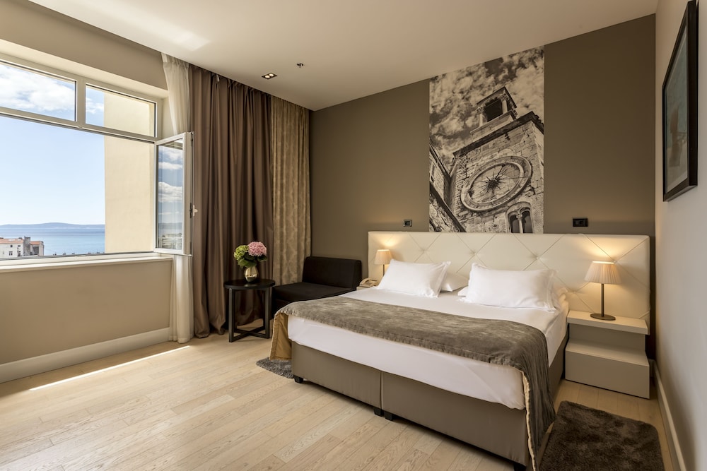 Cornaro Hotel 25