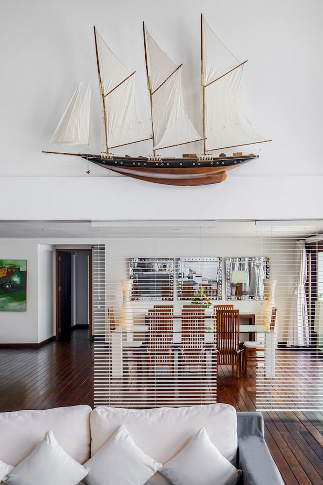 Villa Blanca by Alfred in Bali - Modern Luxury 5 Bdr Oceanfront Villa in Candidasa
