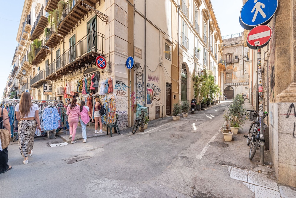 San Salvatore Apartment by Wonderful Italy