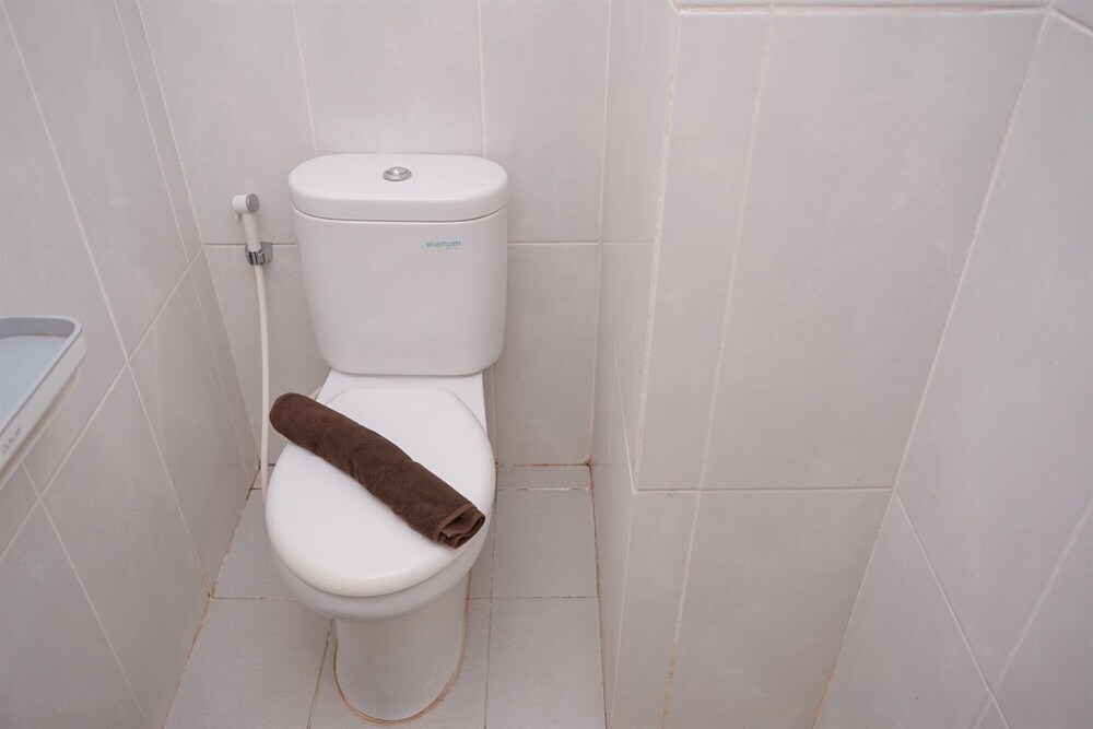 Tidy And Restful Studio At Serpong Garden Apartment