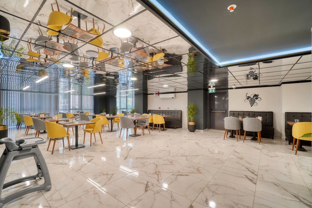 IBOS OTELLERİ İZMİR - Image 71