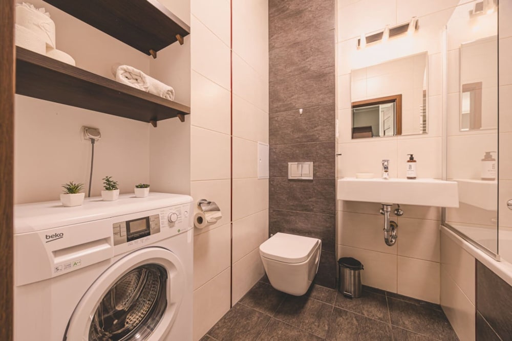 2homerent Dream VI Studio Dworzec