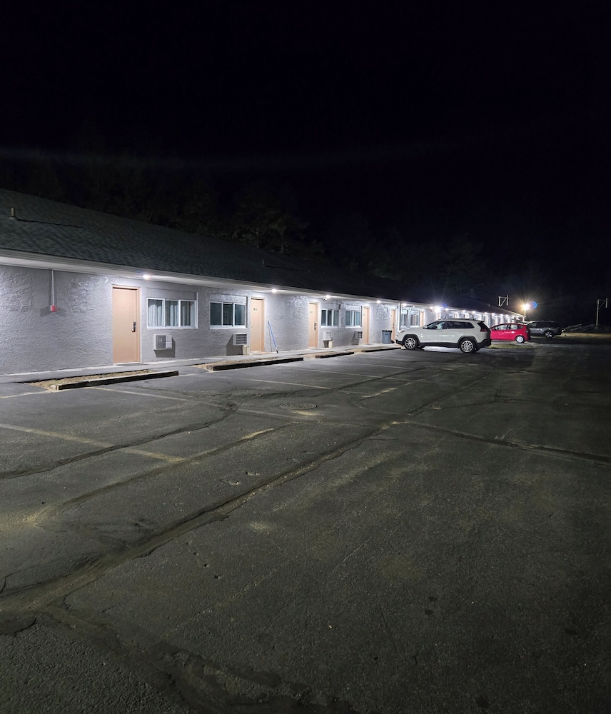Nashoba Valley Inn & Suites