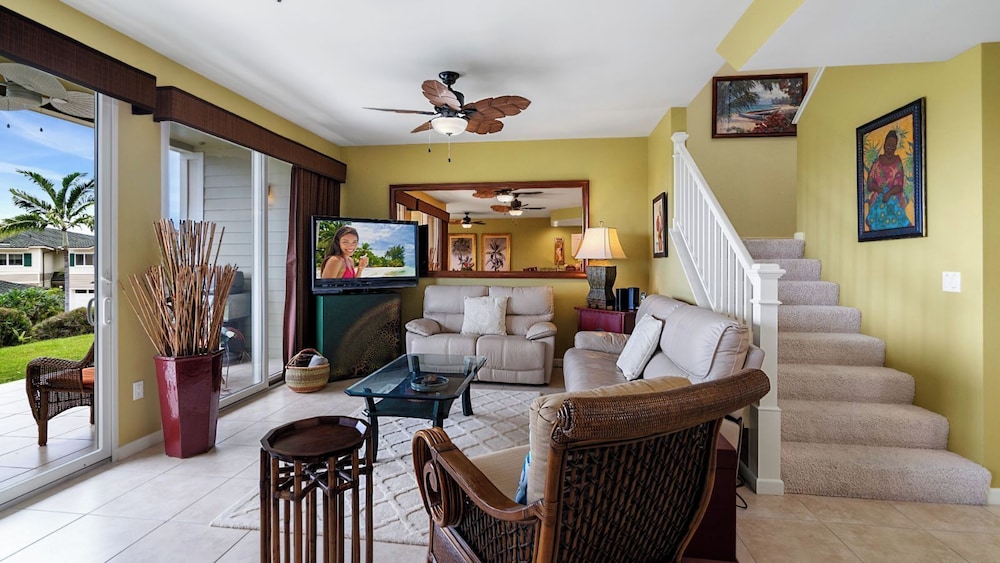 Updated Townhome Ocean View Private BBQ & Lanai - Vrkcv