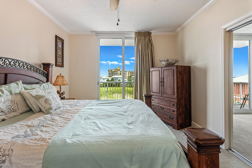 Sanibel by Southern Vacation Rentals