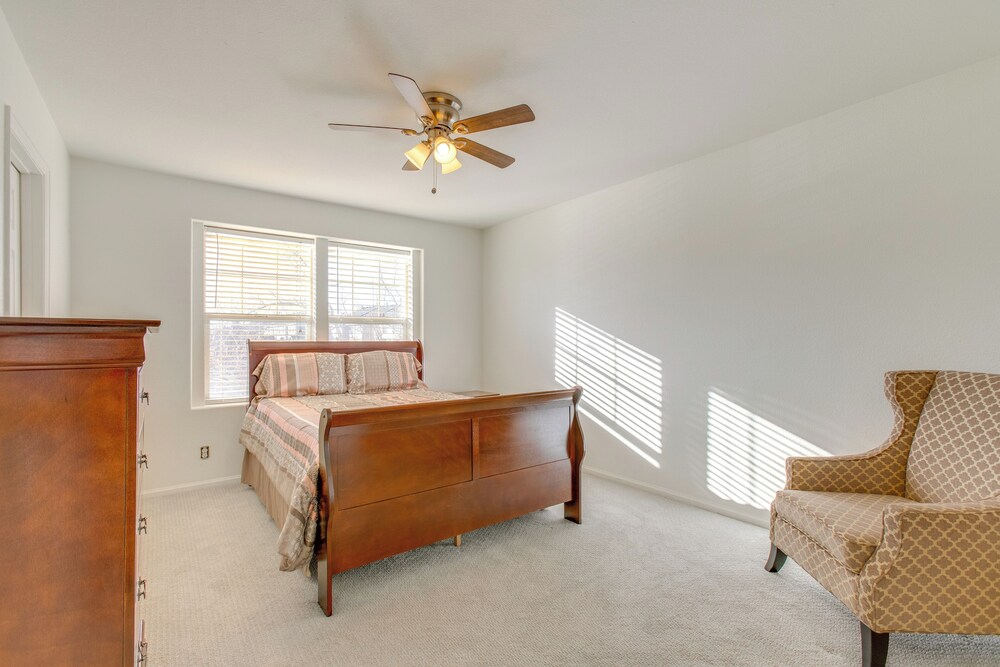 16 Mi to Dtwn Denver: Cozy Townhome w/ Patio!