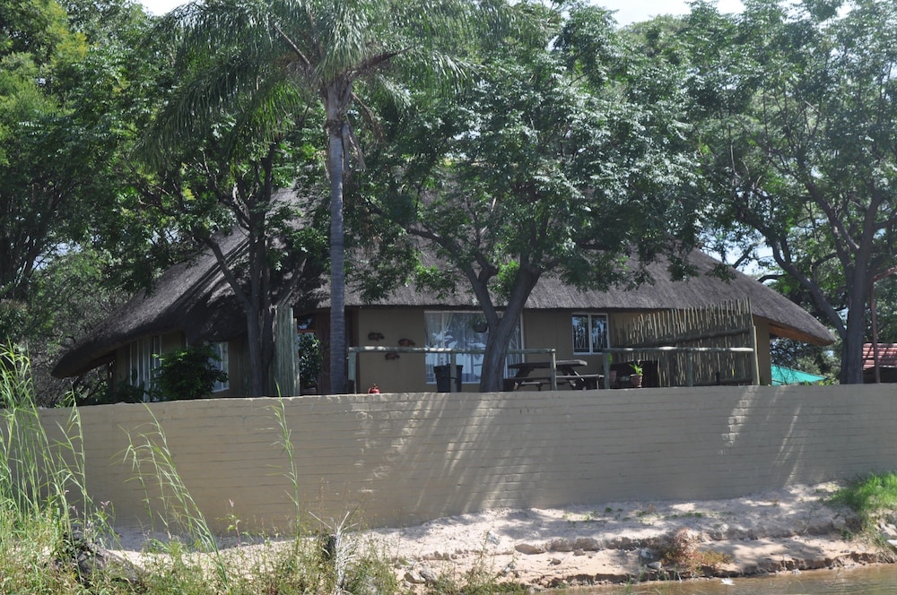 Hakusembe River Lodge, photo 36