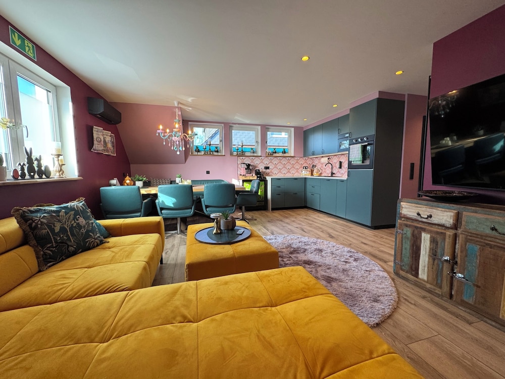 Boutique Apartments by Roy GmbH