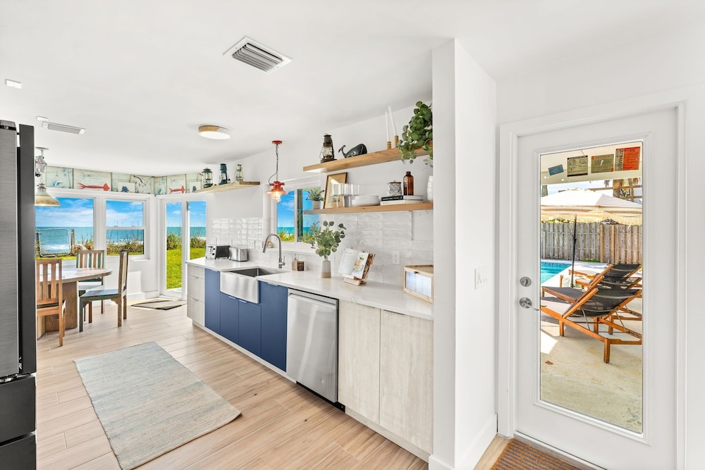 5435 Highway A1A