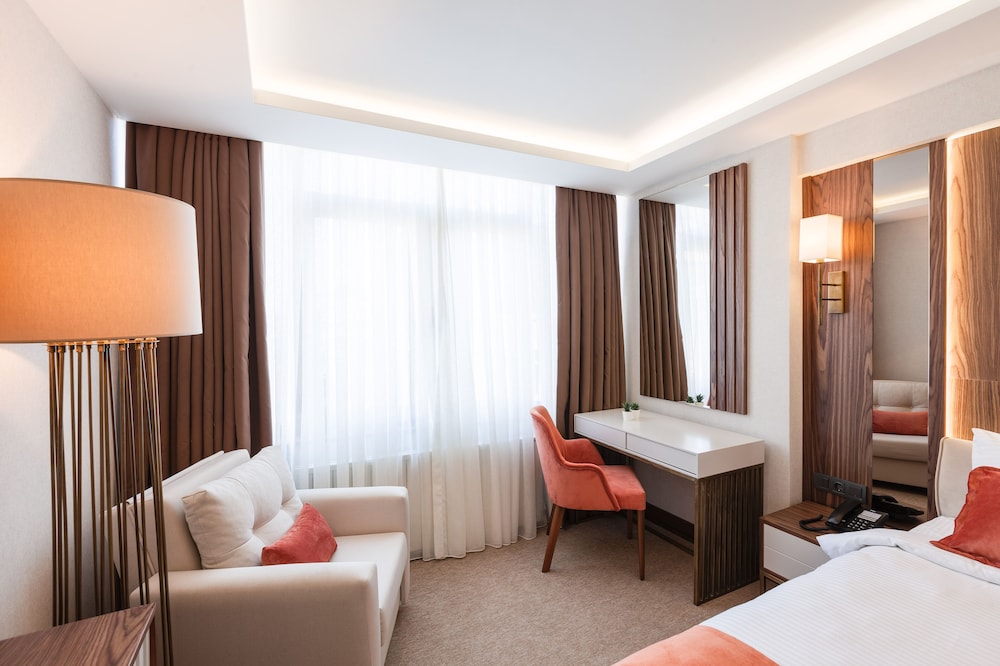 Sherry Suites Karaköy - Image 36