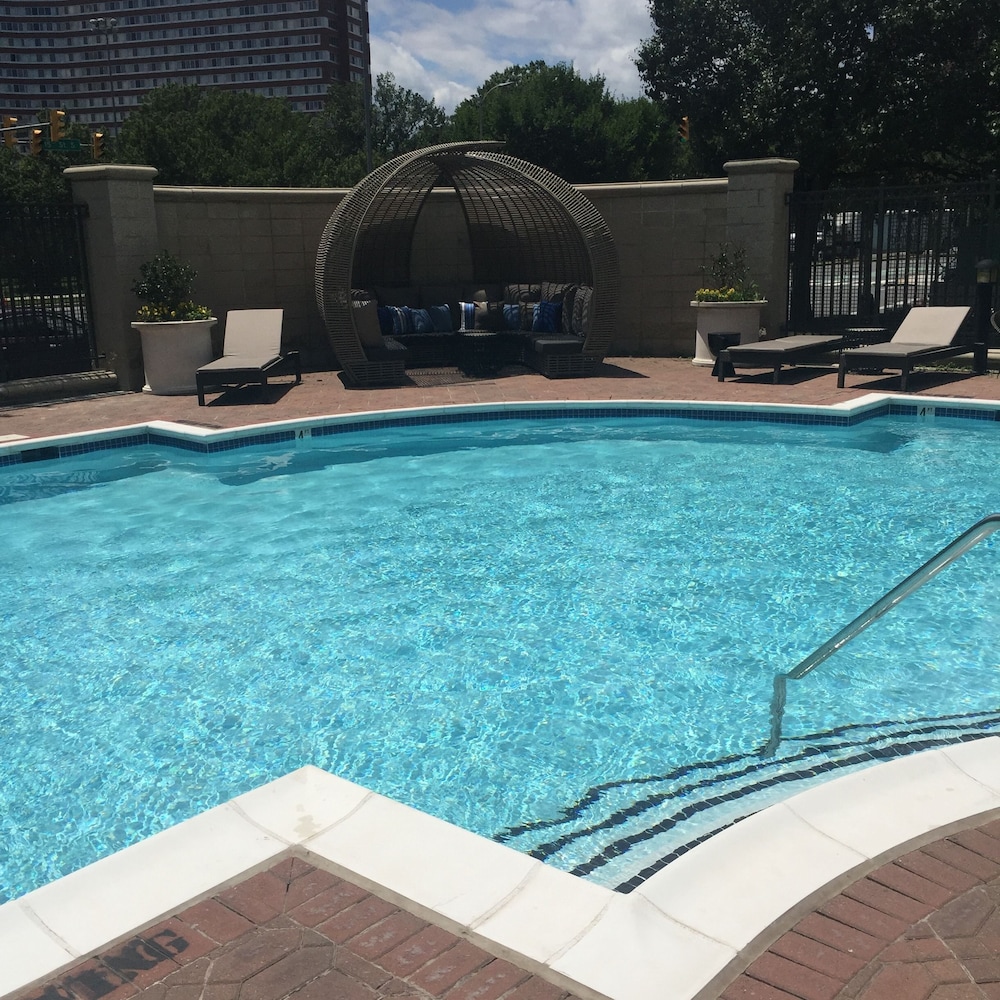 Instrata by Executive Apartments