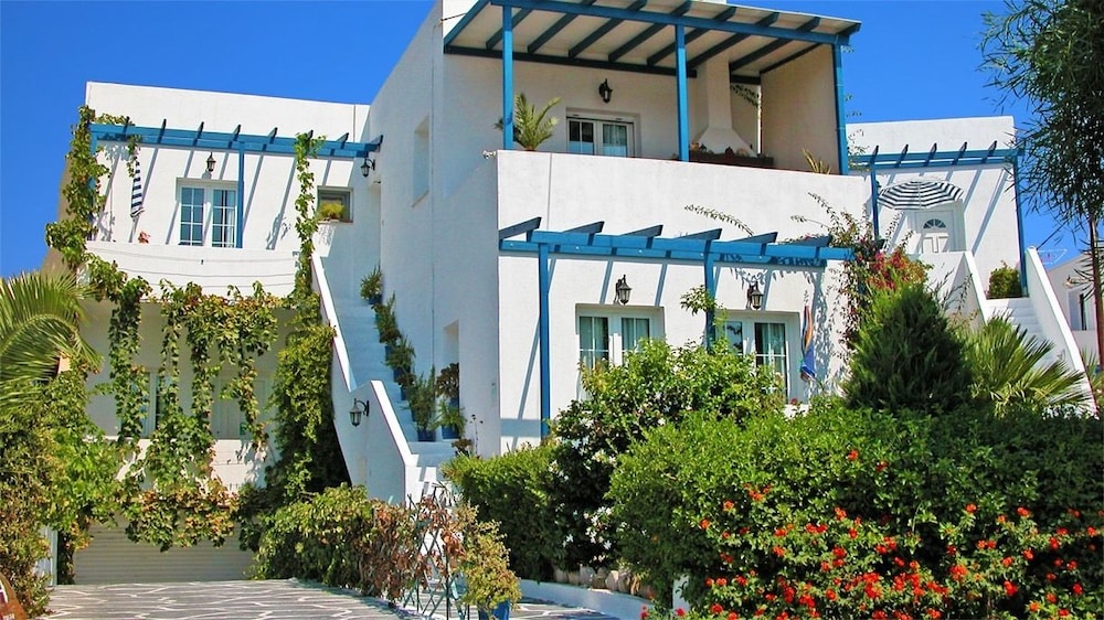 Mimoza Rooms en Milos