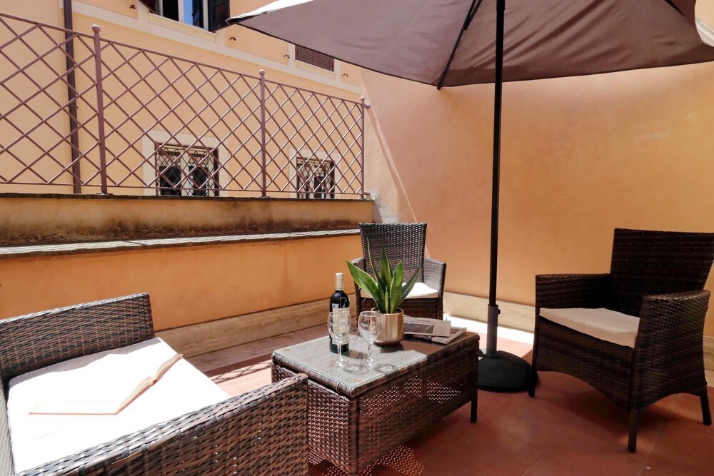 A11 Piazzetta Margutta - A11 - My Extra Home
