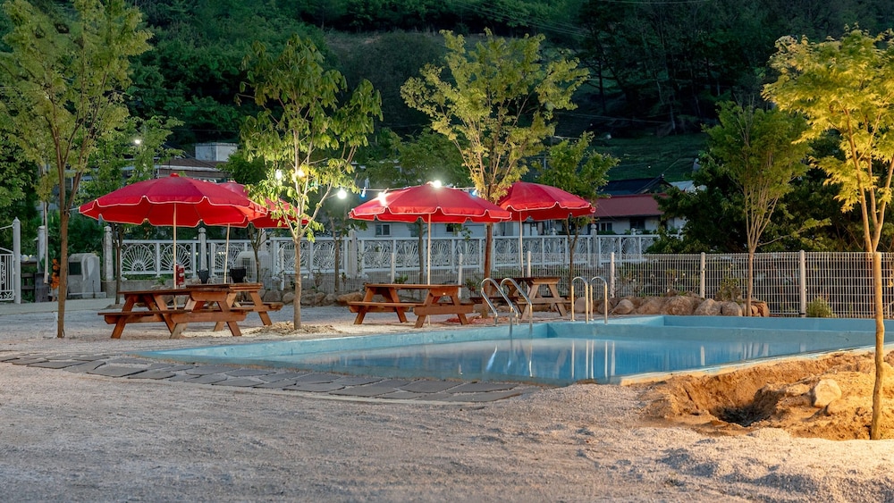 Muju Land Camping Glamping