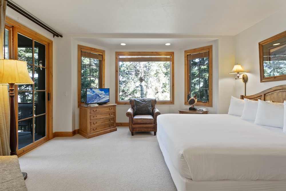 Bellemont Home at Deer Valley Resort - 6 Bedroom Home with Hot Tub #8 6 Home