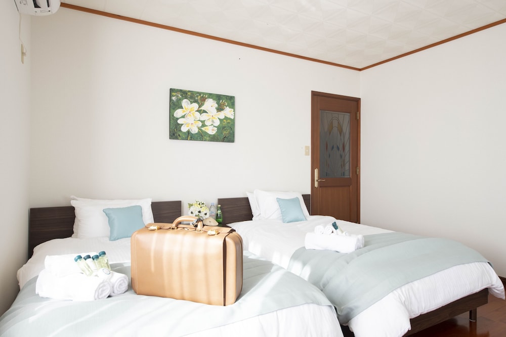 Miyakojima White House view 5