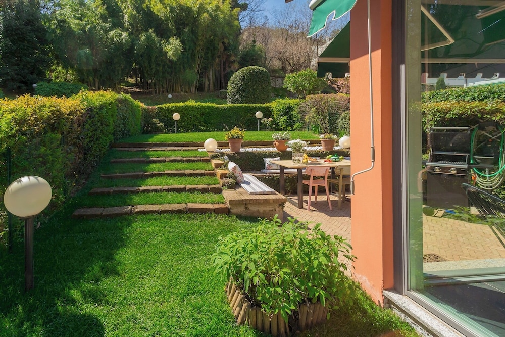 Vico Garden-203 by Rent all Como