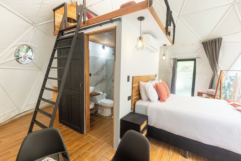 Macas Moon Glamping