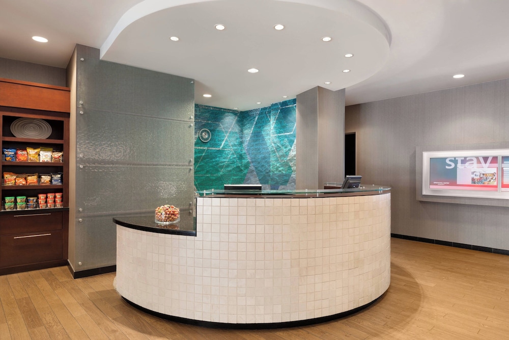 Hotel Springhill Suites by Marriott West Palm Beach - Image 1