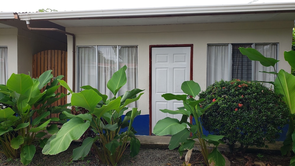 Saltish Hotel & Villas view 4