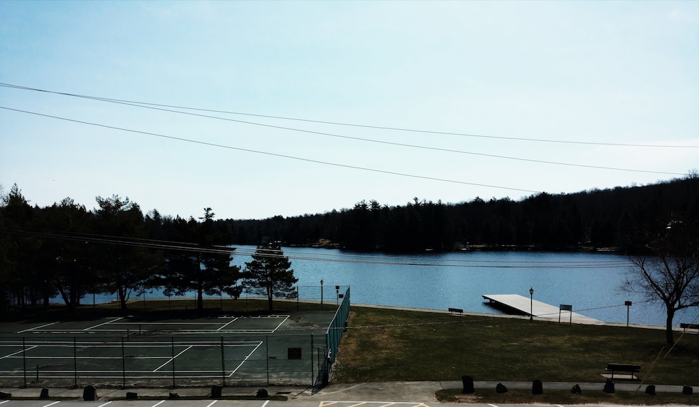 Clark's Beach Motel