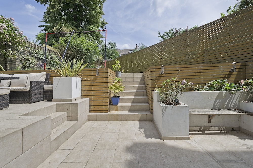 outdoor bbq area