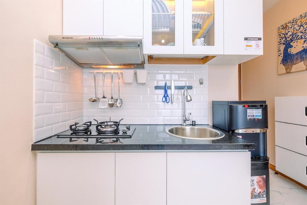 Minimalist and Cozy Stay 2BR Podomoro Golf View Apartment