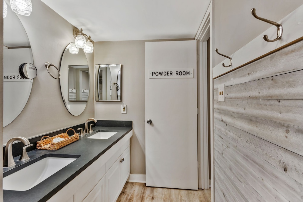 1659 Bluff Villas at The Sea Pines Resort