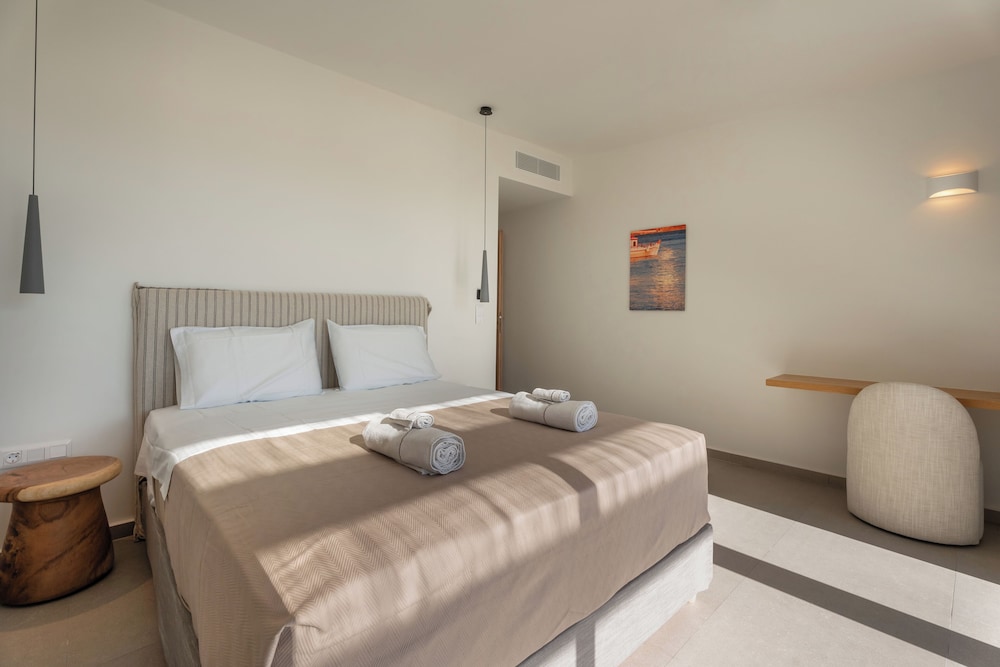 AVERA VILLAS