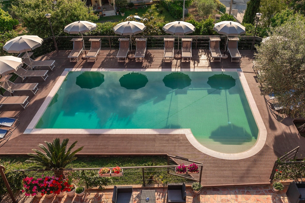Bb La Mortella With Pool en Roccadaspide