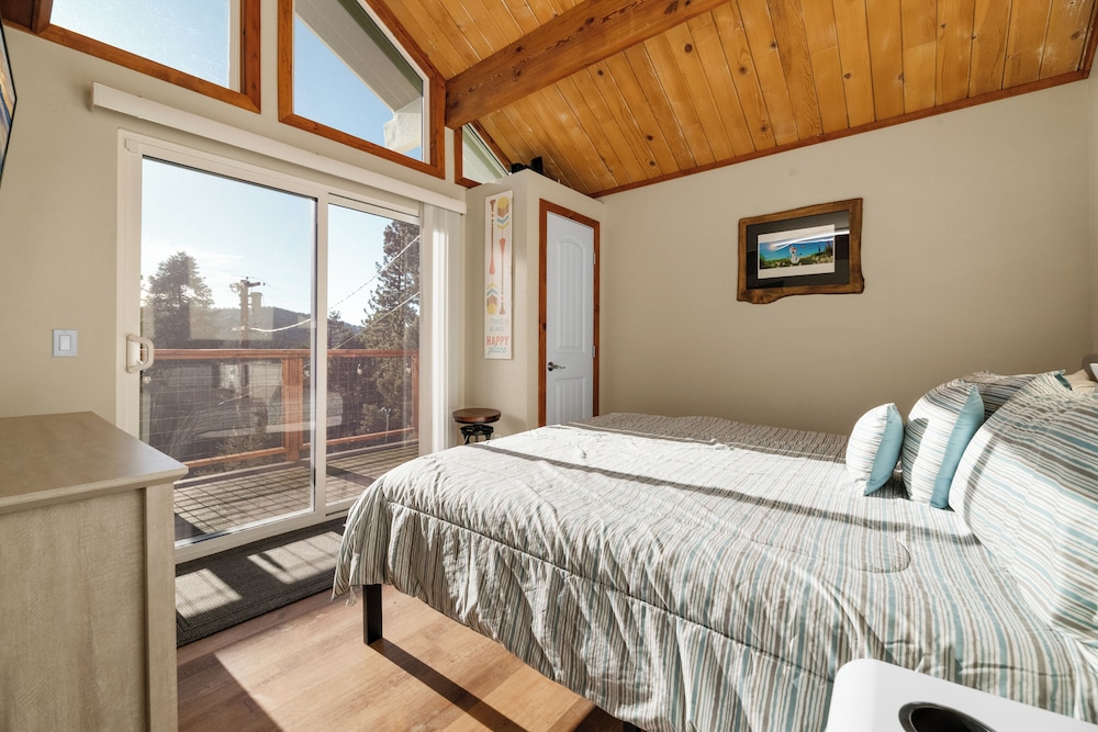 Moonridge Chalet