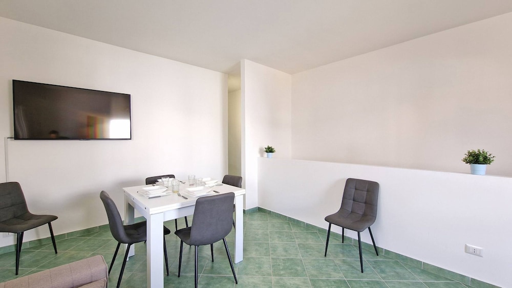 Villetta Charme 2 in Capilungo 5 Guests by the sea