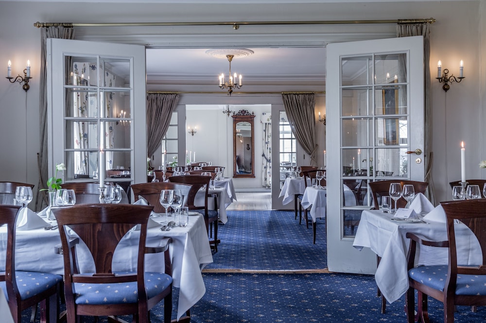 Sandnes Vacations - Kronen Gaard Hotel - Property Image 1