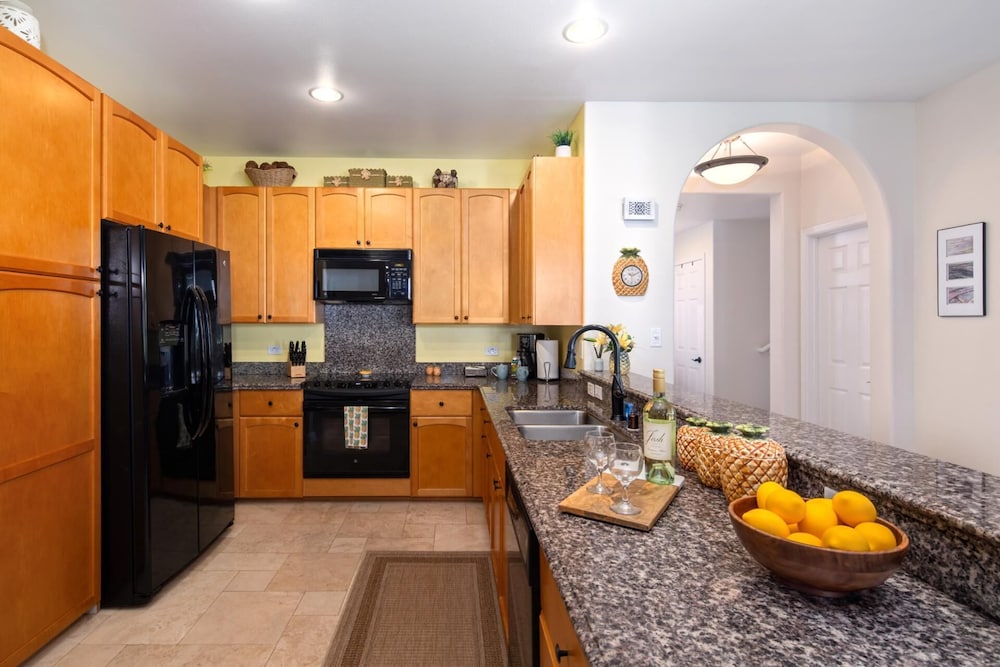 Waikoloa Colony Villas WCV-305 by KBM
