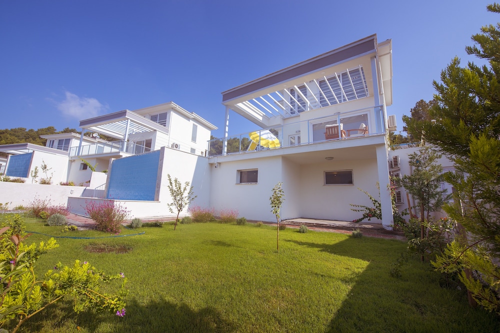 Orka Private Villas