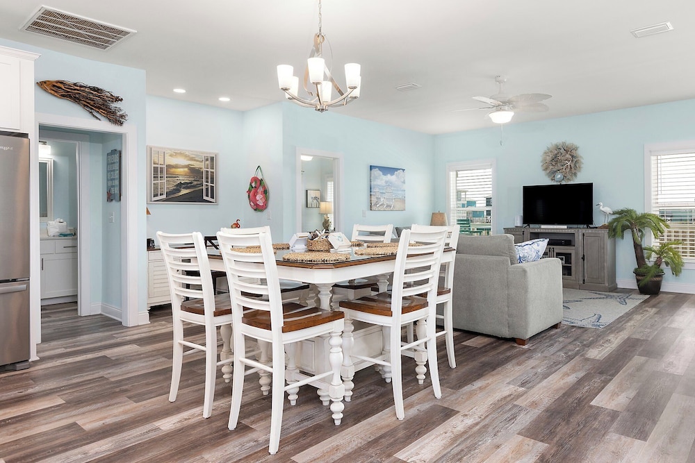 Living The Dream by Southern Vacation Rentals