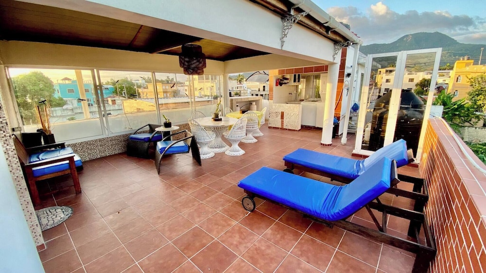 A Few Steps to Malecon and Sunny Beaches