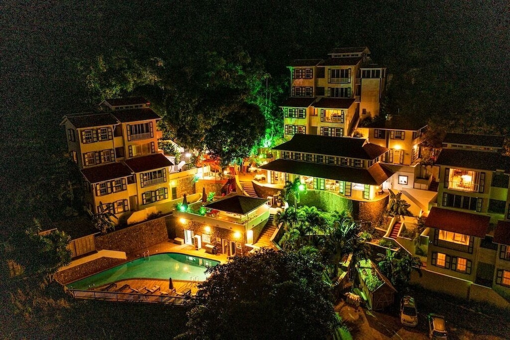 Queen’s Hotel Saba