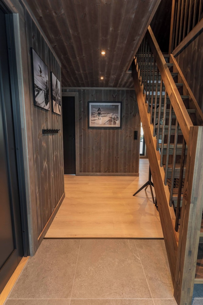 Luxury Holiday Home, Skiing, Sauna, Remote Office
