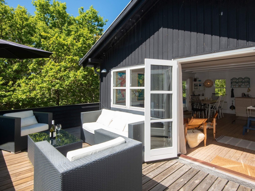 6 Person Holiday Home in Grenaa