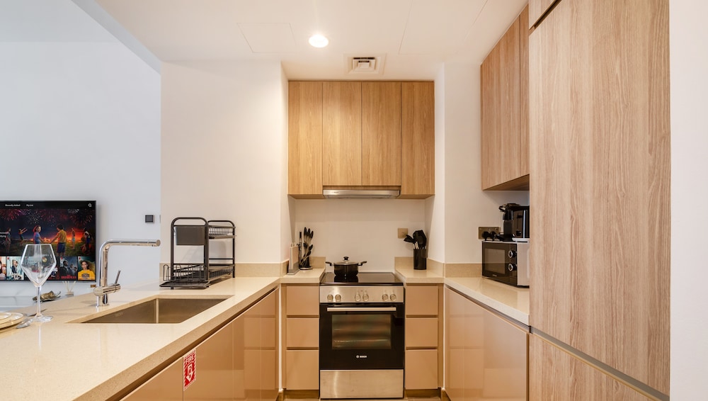 1BR Apt Urban Oasis near Dubai Mall